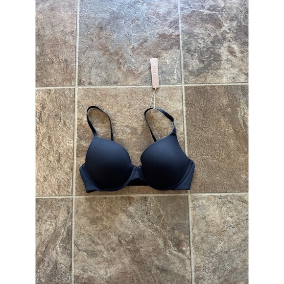 Skims Fits Everybody Demi T-shirt Bra Onyx 32C - Picture 1 of 6